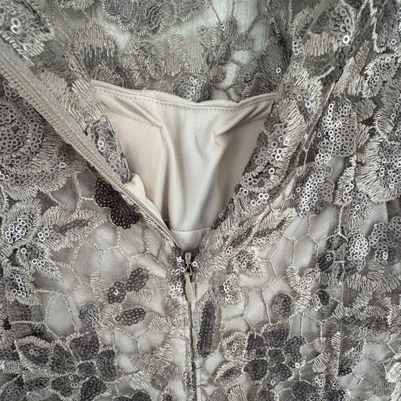 NWT Adrianna Papell Floral Sequin Embroidered Sheath Dress Size 4 - Picture 4 of 6